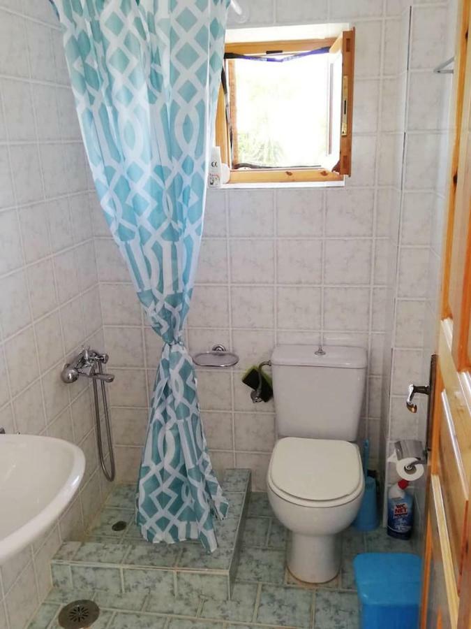 شقة Riglia  في Theasea House With Garden المظهر الخارجي الصورة
